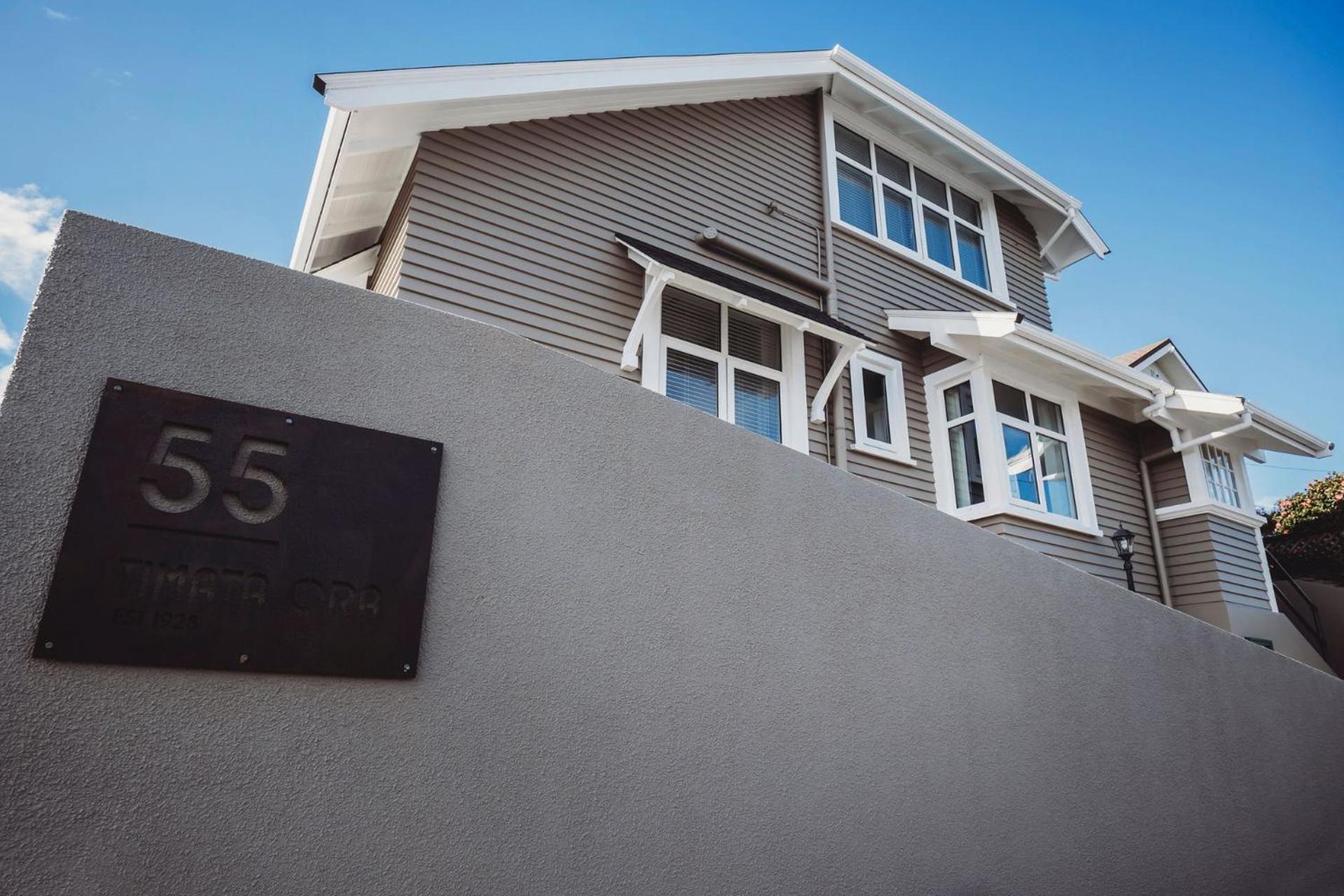 Timata Ora Sleeps 14 New Plymouth Exterior foto